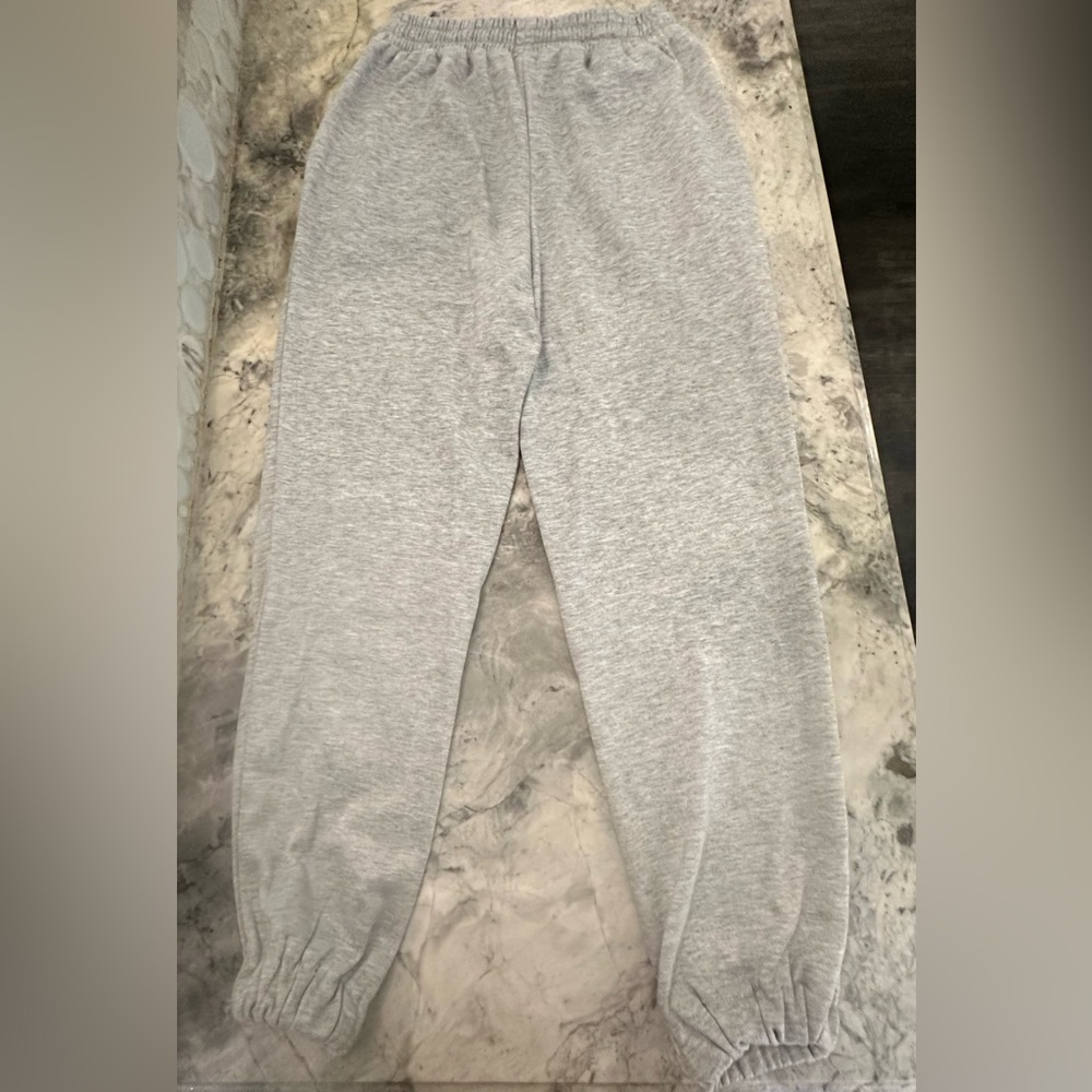 Princess Polly size for gray sweatpants